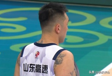 ky体育app-山东是怎么得到他？陈林坚19+6连中关键球 用实力回报邱彪信任